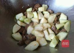 牛肉丸炒丝瓜的做法图解3