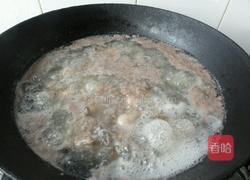 鸡肝炖土豆的做法图解2