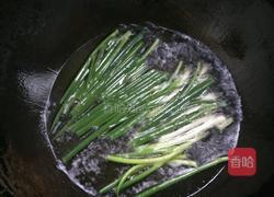 鸡蛋葱油面的做法图解1
