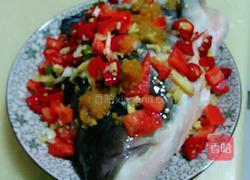 剁椒鱼头的做法图解2