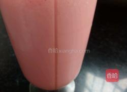 冰镇西瓜牛奶的做法图解4