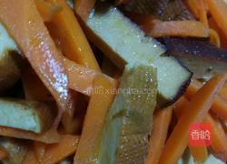 胡萝卜炒豆干的做法图解8