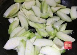 丝瓜烧肉圆的做法图解4