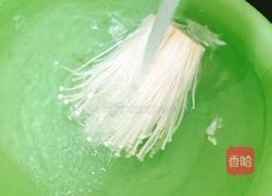 金针菇炒肉丝的做法图解3