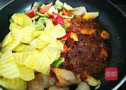 回锅土豆肉片的做法图解9