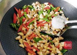 炒菱角米的做法图解6