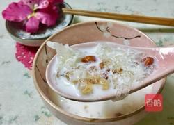 雪燕桃胶炖牛奶的做法图解7