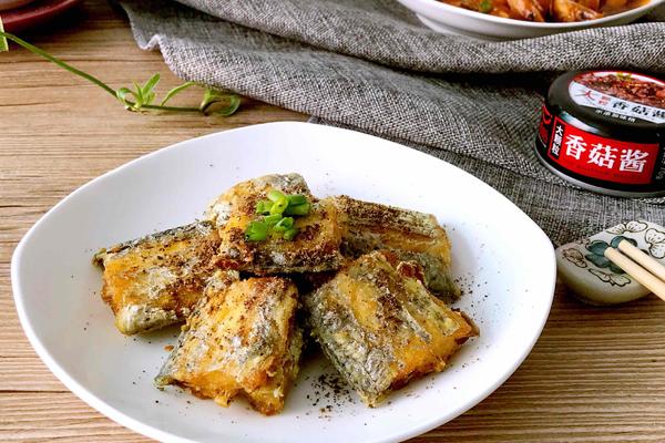 椒盐带鱼