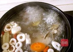 产妇鲫鱼汤的做法图解4