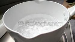 水萝卜拌木耳的做法图解4