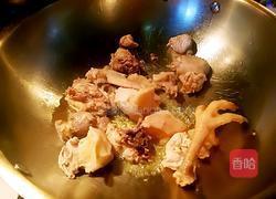 土豆炖鸡块的做法图解4