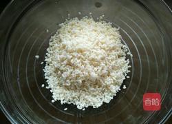 糯米排骨南瓜盅的做法图解1