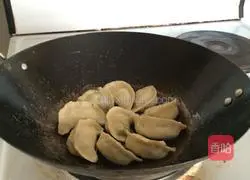 How to make pot stickers 1