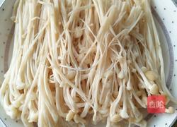 蚝油肉沫金针菇的做法图解1