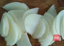 梅菜肉丁的做法图解1