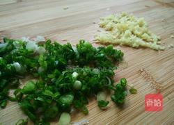 砂锅豆腐酿肉的做法图解2