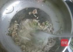 孜然羊肉圆葱的做法图解5