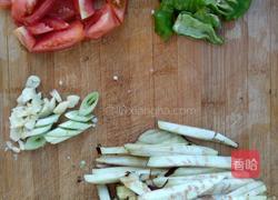 茄子拌面的做法图解2