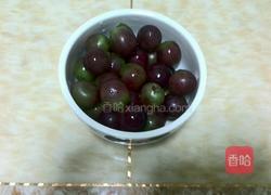 葡萄罐头的做法图解1