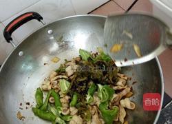生肠炒酸莱的做法图解9
