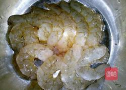 鲜虾鸡蛋卷的做法图解2