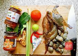 冬荫功海鲜汤的做法图解1