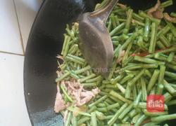 肉丝炒豇豆角的做法图解5