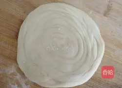Illustration of how to make Panlong Cake 11