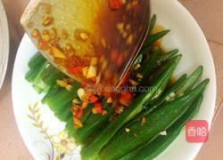 蒜蓉辣椒淋秋葵的做法图解5