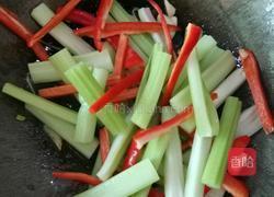 西芹炒牛肉的做法图解5
