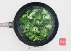 蒜蓉西蓝花的做法图解1