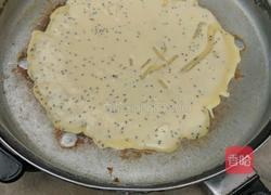 芝麻蛋饼的做法图解4