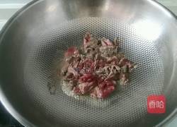 牛肉炒蒜薹的做法图解3