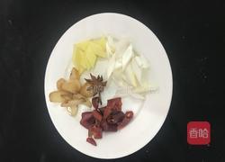 尖椒肉丝（五花肉）的做法图解3