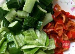 宫保鸡丁(菜多版)的做法图解3