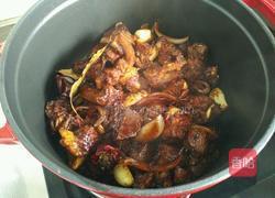 土豆炖牛腩的做法图解14