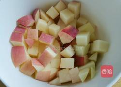 燕麦水果粥的做法图解2