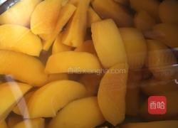 黄桃罐头的做法图解5