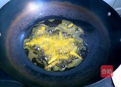 青椒焖鸡块的做法图解3