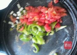 西红柿青椒炒鸡蛋的做法图解5