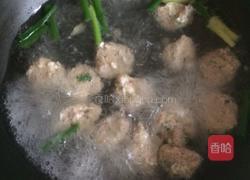 牛肉丸子菠菜汤的做法图解6