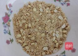 芝麻花生糖的做法图解7