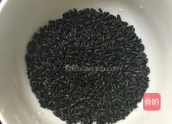 绿豆黑米粥的做法图解2