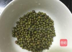 绿豆黑米粥的做法图解3