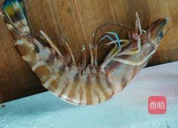 蒜茸蒸开边虾的做法图解2