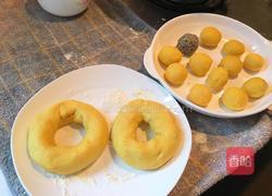 油炸版甜甜圈和南瓜芝麻小丸子的做法图解1