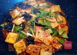 家常木耳烧豆腐的做法图解18