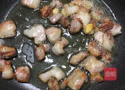 海鲜菇炒五花肉的做法图解2