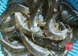 椒盐对虾的做法图解1