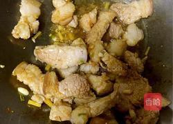 茭白烧肉的做法图解8